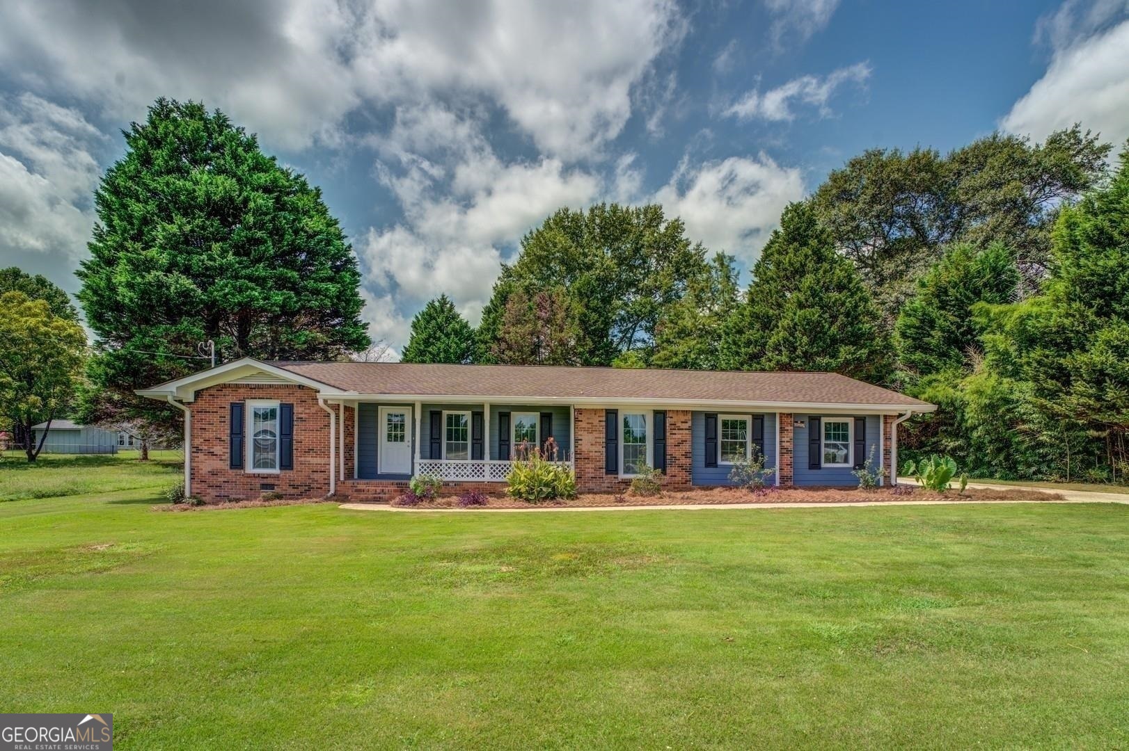 1815 Old Salem Road Southeast